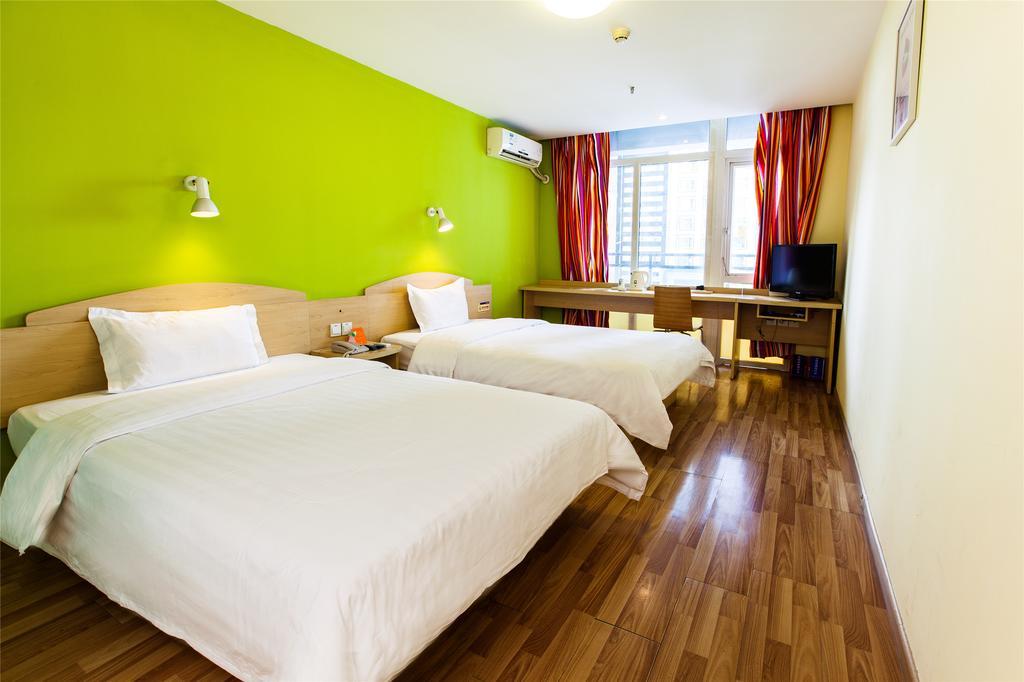 7Days Inn Qingdao Haiyunan Xinglong Road מראה חיצוני תמונה