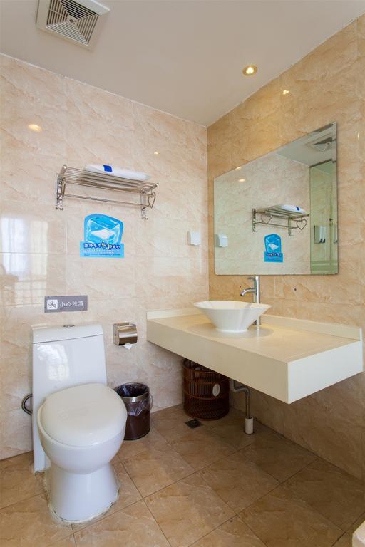 7Days Inn Qingdao Haiyunan Xinglong Road חדר תמונה