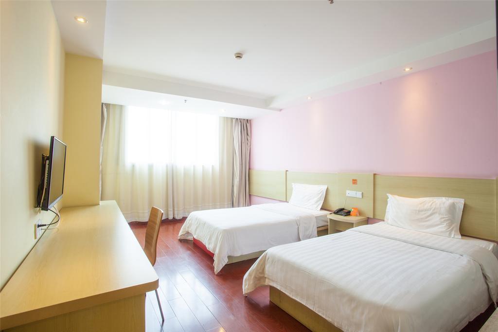7Days Inn Qingdao Haiyunan Xinglong Road חדר תמונה